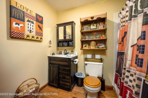 407 Stump Tavern Rd, Jackson Twp NJ 08527-3326 exterior