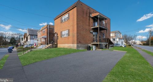 300 Ashland Ave, Manor PA 19036-1938 exterior