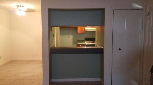 5923 Sutcliff Sq, Lithonia GA  30058-4781 exterior