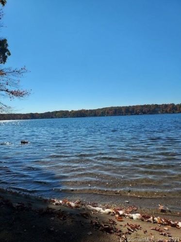 46 Ryan Ter, Exeter CT  06249-2134 exterior