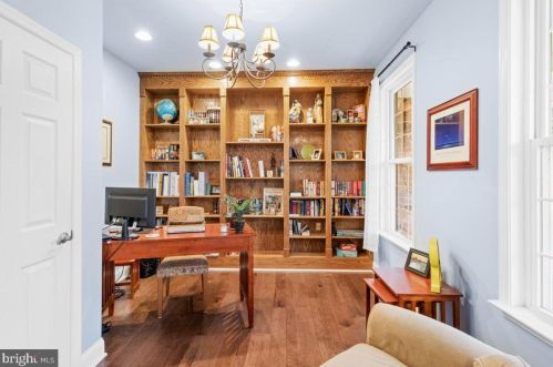 2949 Queensberry Dr, Huntingtown MD 20639-2306 exterior