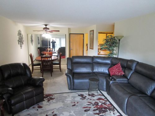 3155 Coachman Rd, Saint Paul, MN 55121-6800