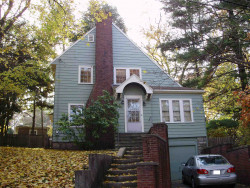 17 Morton St, Newton, MA 02459-1013