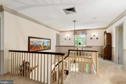 2195 Terwood Rd, Huntingdon Valley PA 19006-5509 exterior