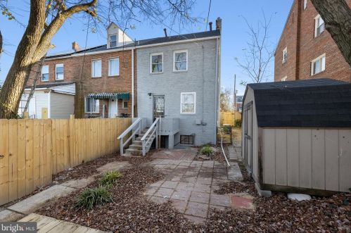 3964 Ames St, Washington DC  20019-3357 exterior