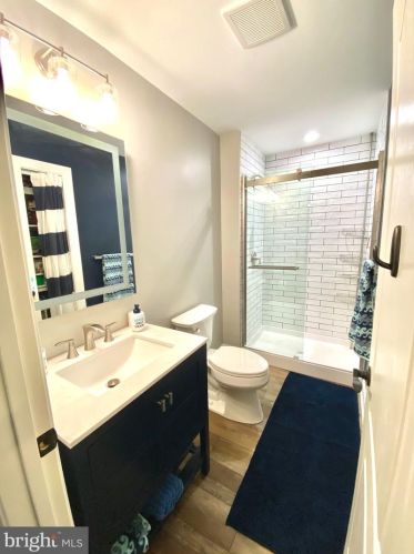 930 Falls Pointe Way, Huntingtown MD 20639-2329 exterior