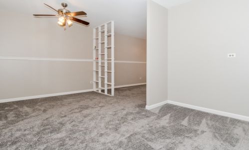 2703 Fairway Dr, Joliet IL 60435-5223 exterior