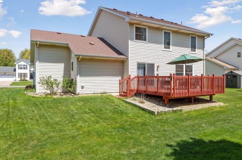 3918 Homestead Dr, Saint Paul, MN 55125-8412