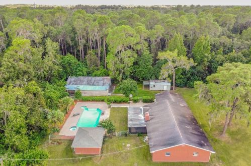 8216 Pleasant Ln, Riverview FL 33569-4733 exterior