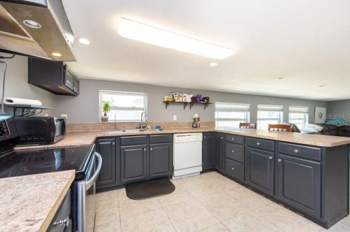 4104 Bay Ave, Tampa FL 33616-1210 exterior