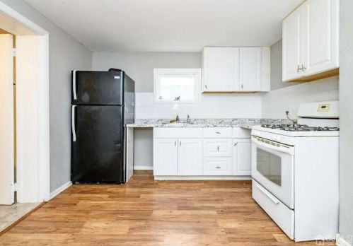 15 Douglas St, Perth Amboy NJ  08863-2205 exterior