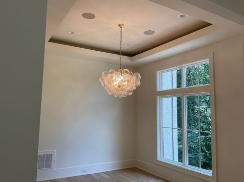 5271 Lk Forrest Dr, Atlanta GA 30342-2524 exterior