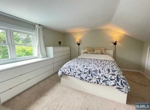 58 Hackensack St, East Rutherford NJ 07073-1415 exterior