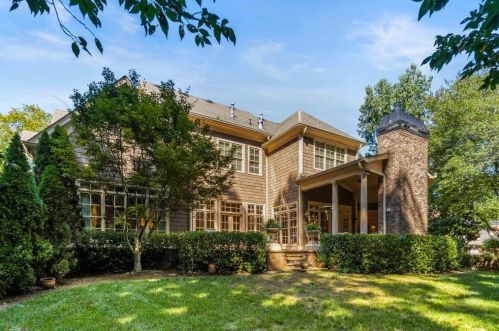 4968 Long Is Dr, Atlanta GA 30327-4904 exterior