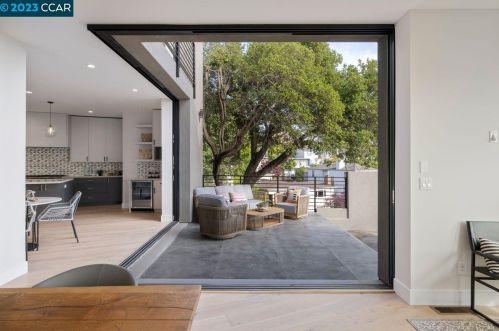 524 Cragmont Ave, Berkeley, CA 94708-1207