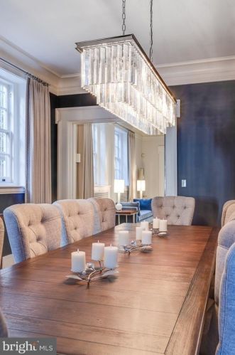 2101 Delancey St, Philadelphia PA 19103-6408 exterior