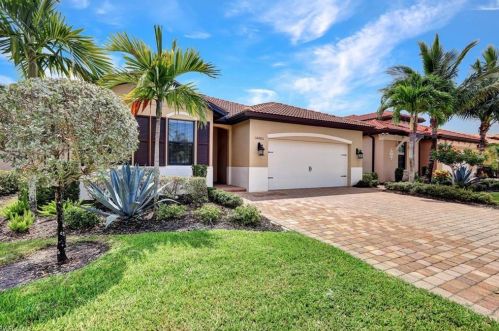 14486 Tuscany Pointe Trl, Naples FL  34120-6001 exterior