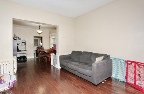 74 Lincoln Ave, Paterson NJ  07512-2681 exterior