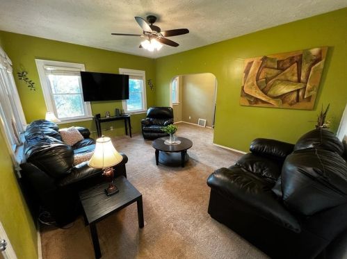 336 56 Ave, Gary IN 46410-1720 exterior