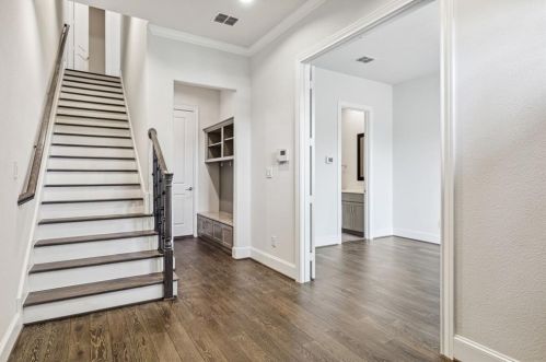 5221 Baker Blvd, Irving TX  75039-0002 exterior