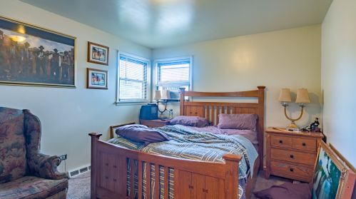 1019 93 St, Chicago IL 60617-4109 exterior