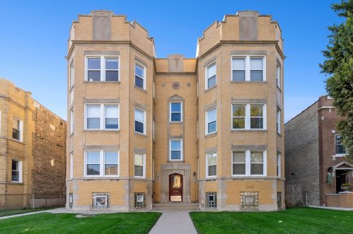 6038 Claremont Ave, Chicago IL 60659-5202 exterior