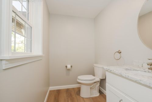 45 Temple Rd, New Ipswich NH 03071-3429 exterior