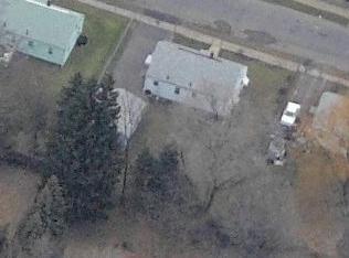 81 Amore Rd, Springfield MA  01109-2407 exterior