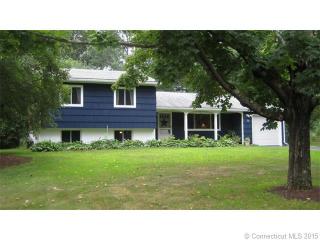 51 Craigemore Cir, Avon, CT 06001-3437
