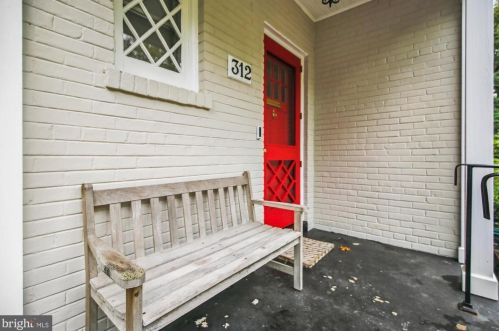 312 Alexandria Ave, Alexandria VA 22301-3036 exterior