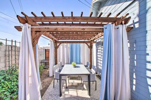 2301 11th St, Phoenix AZ  85006-2353 exterior