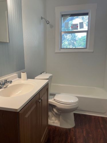 1109 Colonial Rd, Fort Pierce FL 34950-5068 exterior