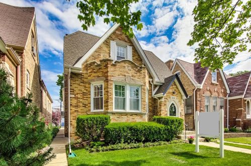 6518 Palatine Ave, Chicago, IL 60631-2144