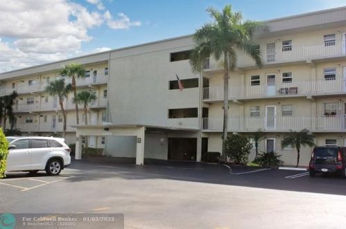 130 26th Ave, Boynton Beach FL 33435-7626 exterior