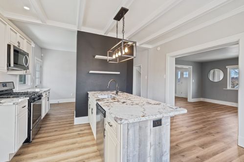 1601 Napoleon St, Pittsburgh PA  15216-3217 exterior