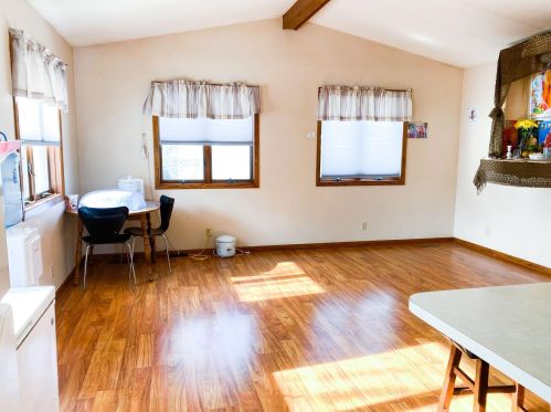 77 Ferndale St, Saint Paul, MN 55119-4740