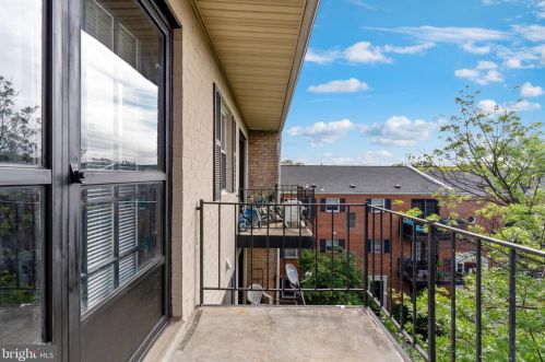 436 Armistead St, Alexandria VA 22312-2859 exterior