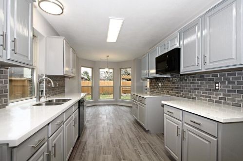 19122 Dee Wood Dr, Humble TX exterior