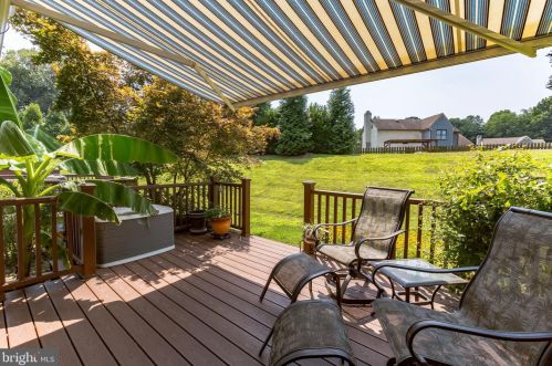 210 Moria Pl, Chester PA 19014-1264 exterior