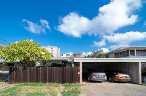 1744 Nanea St, Honolulu, HI 96826-3648