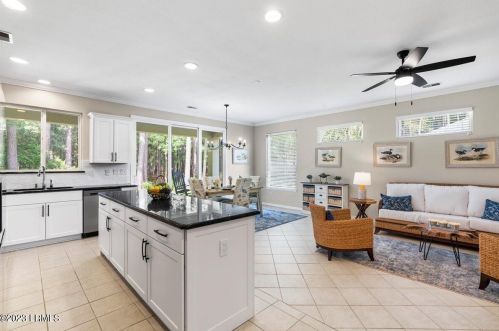 35 Cypress Holw, Bluffton SC 29909-5070 exterior