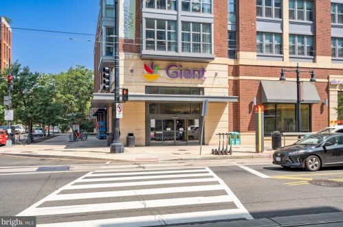 716 3 St, Washington DC 20001-2624 exterior