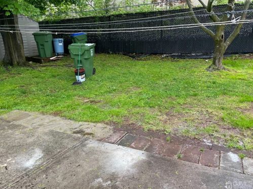 15 Henry St, Edison NJ  08820-2817 exterior