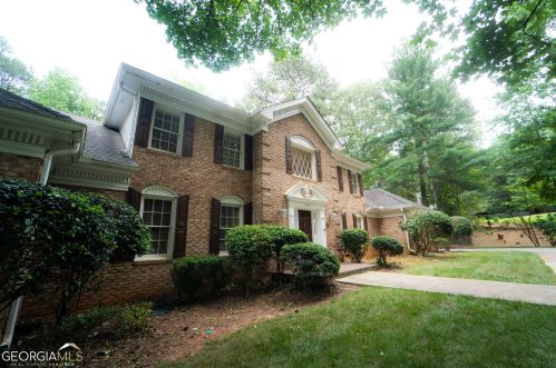 7620 Ball Mill Rd, Atlanta GA  30350-4406 exterior