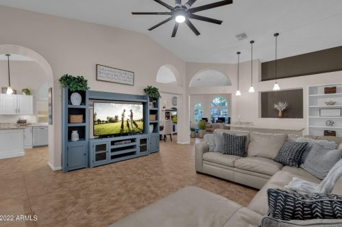 15822 15th Pl, Phoenix AZ  85048-8629 exterior