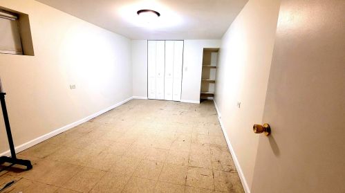 404 8 Ave, Broadview IL 60153-1515 exterior