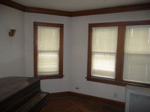 3700 65 St, Chicago IL 60629-5554 exterior