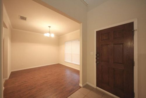 9520 Bromsgrove Dr, Austin TX  78717-5512 exterior