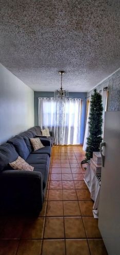 152 Oakland St, Springfield MA 01108-1738 exterior