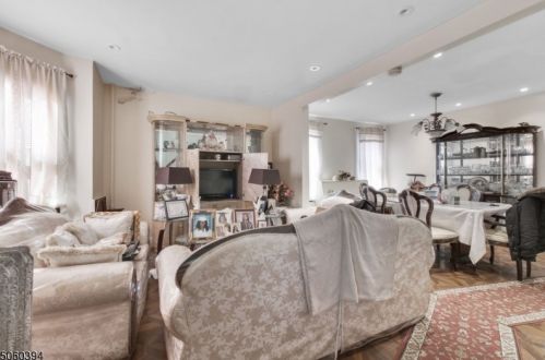 159 Orange Ave, Irvington, NJ 07111-2033